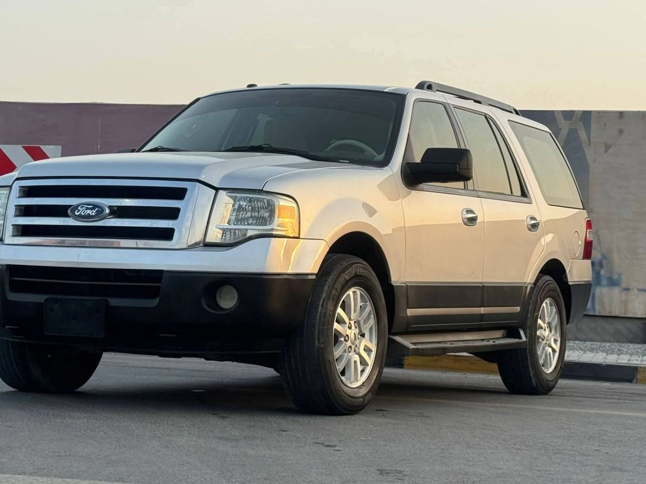 Ford Expedition EL XL 5.4L Good condition inside and outside