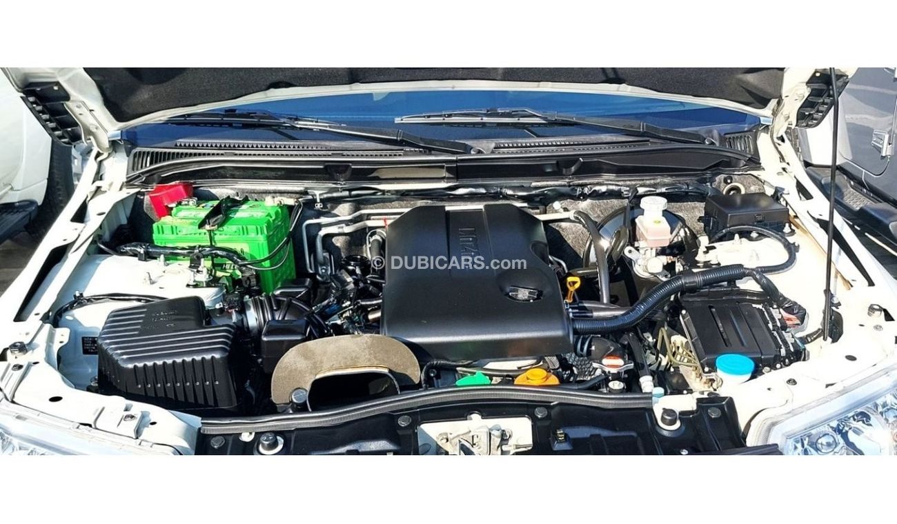Suzuki Grand Vitara 2.4L-V4-4WD Excellent Condition GCC Specs