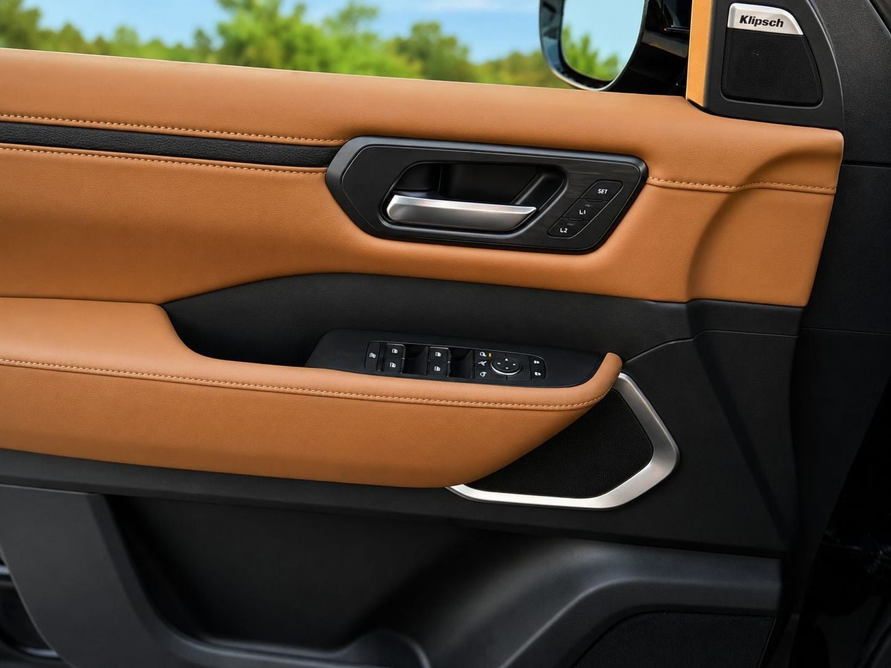 Nissan Patrol LE PLATINUM CITY