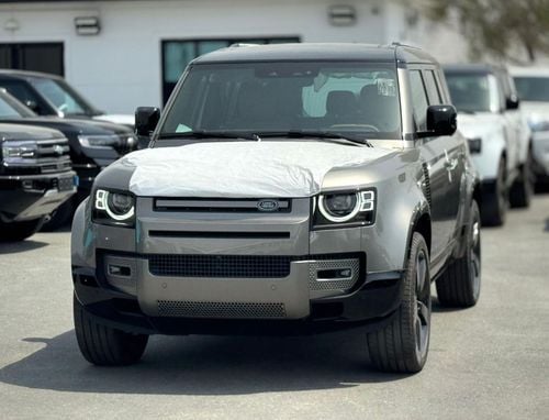 Land Rover Defender P400 110 HSE 3.0L (7 Seater) 2025 UAE Price @ 380,000 AED