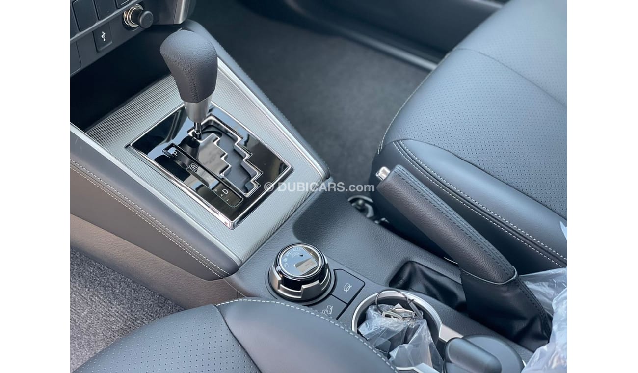 Mitsubishi L200 MITSUBISI L200 SPORTERO 2.4L DISEL