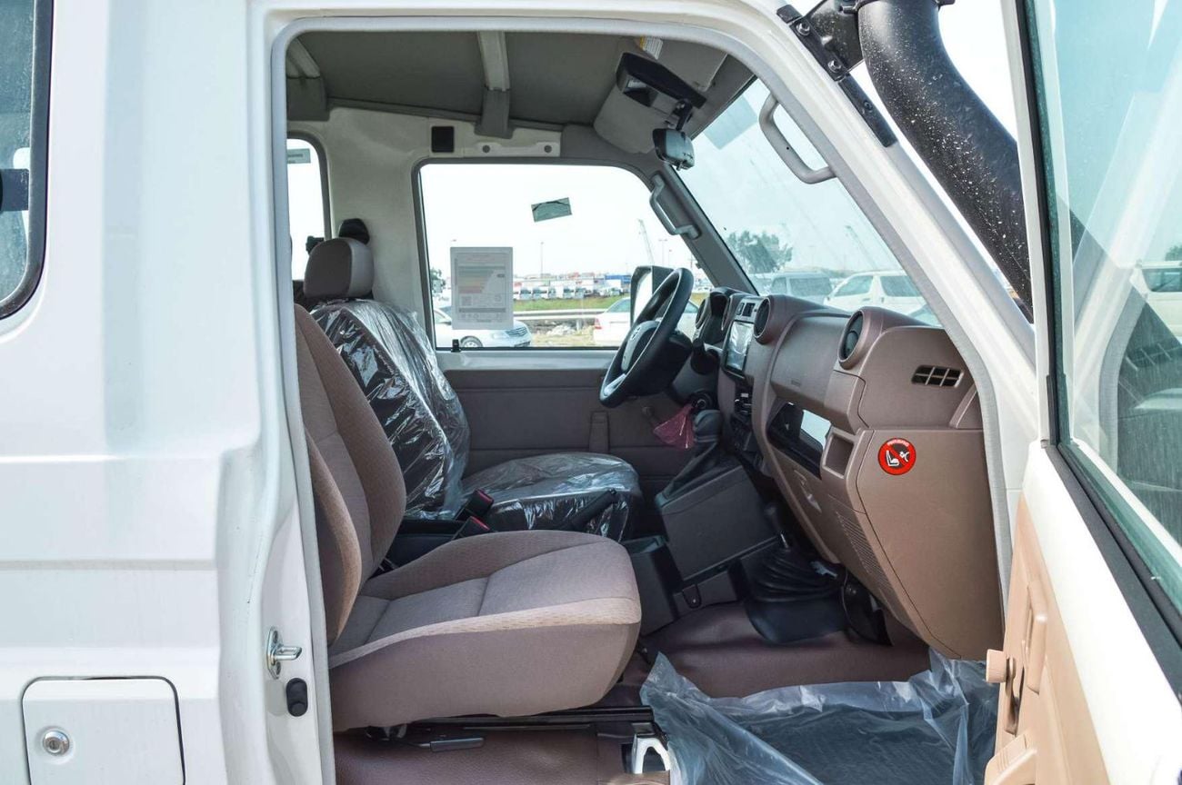 تويوتا لاند كروزر 70 TOYOTA LAND CRUISER 78 (AMBULANCE) 2.8L 4WD 2026