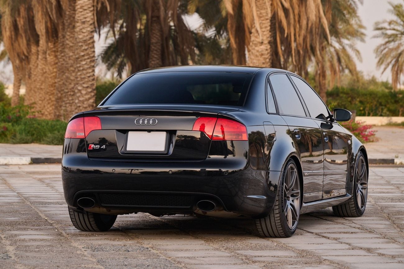 Audi RS4 Black Optics