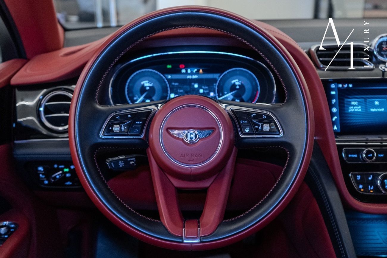 Bentley Bentayga 2024 Bentley Bentayga S V8, Warranty  Service Pack, Full Option, GCC Spec