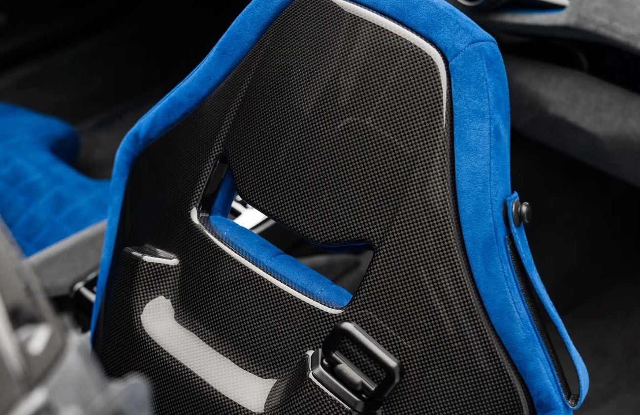 فيراري 812 كومبيتيزون 6.5L V12 Naturally Aspirated Engine