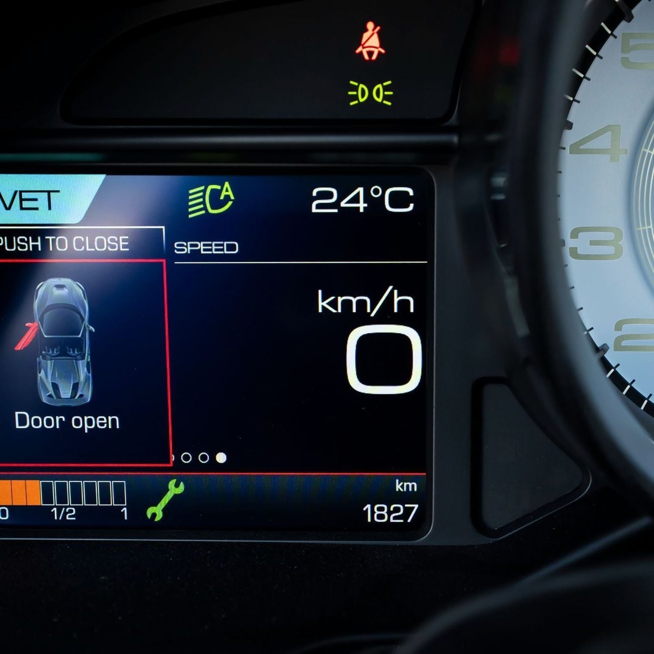 فيراري ف ٨ سبيدر STD 3.9T V8