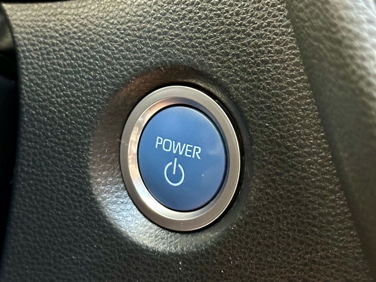 Toyota Corolla LE Corolla HYBRID