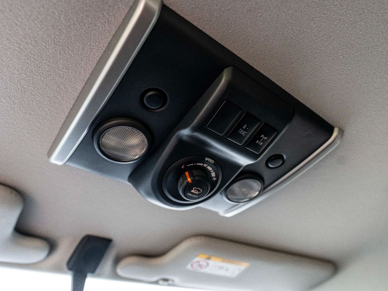 Toyota FJ Cruiser GXR 4.0L A/T