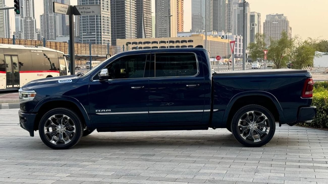 دودج رام فان Hemi edition 5.7 //