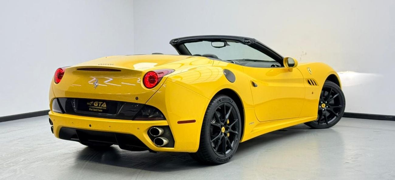 Ferrari California STD 2013 Ferrari California, Full Service History, Excellent Condition, GCC Specs
