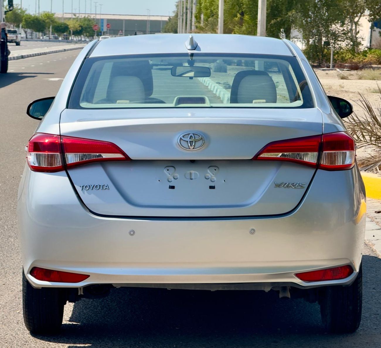 Toyota Yaris 1.5L G 610-Monthly l GCC l Cruise, Camera, GPS l Accident