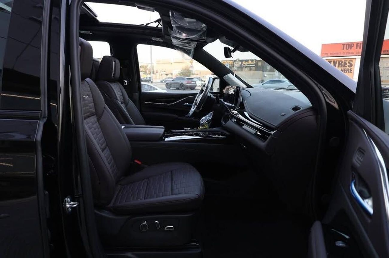 كاديلاك إسكالاد Sport Platinum 6.2L 4WD