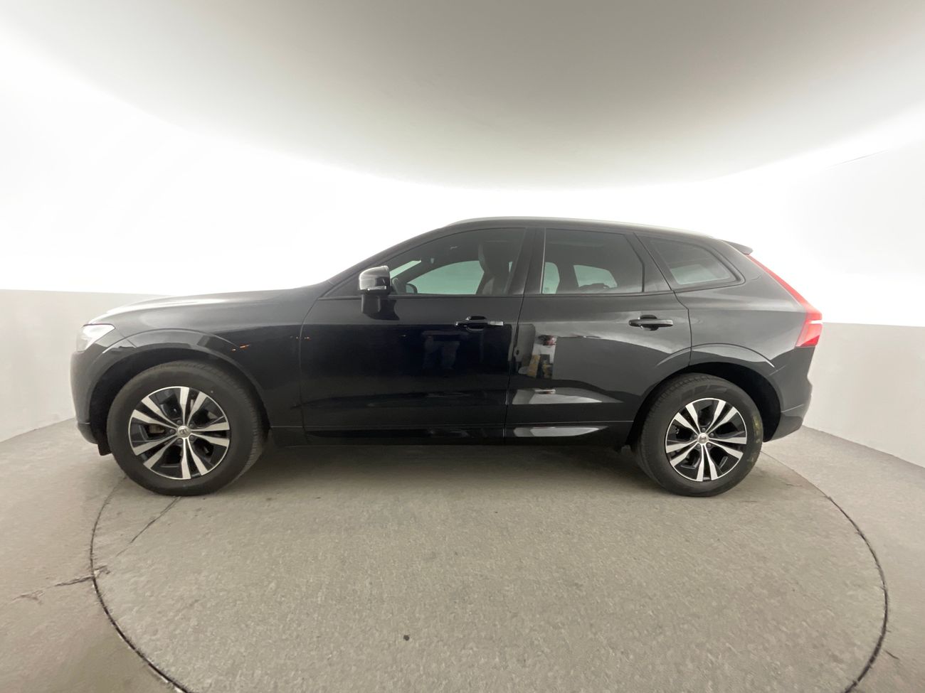 Volvo XC60 T5 Momentum | National Day Celebration | Guaranteed Warranty | 0 Down Payment