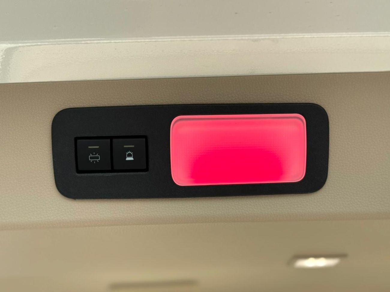 Toyota Land Cruiser Landcruiser VXR 4.0L V6 White 2026 GCC Omani