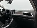 Volkswagen T-ROC T - Roc Life 1.4L (Ref#67125) / WAS 79,900 - NOW 76,900