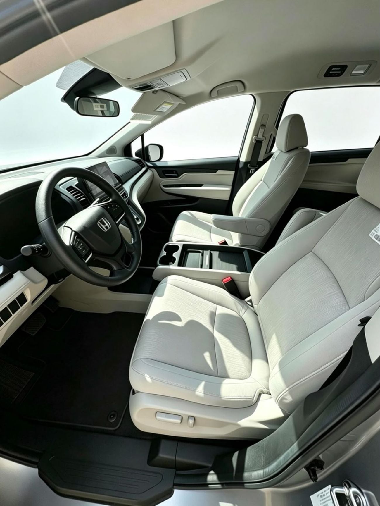 Honda Odyssey Honda Odyssey LX 2026 - GCC Specs - Bulk Orders Available - Range of Colors