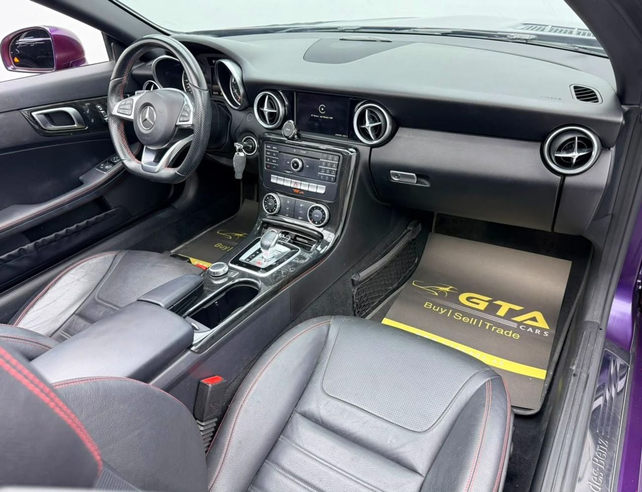 Mercedes Benz SLC200 STD 2017 Mercedes-Benz SLC 200, Excellent Condition, GCC Specs