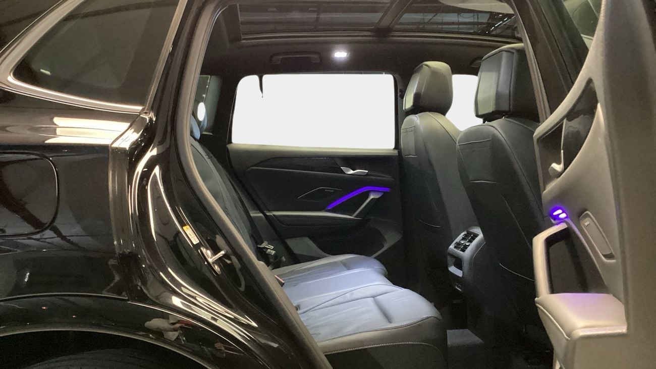 فولكس واجن تيجوان R-Line | شامل الضمان | 0 ﺪﻔﻋﺓ ﺃﻮﻟﻯ