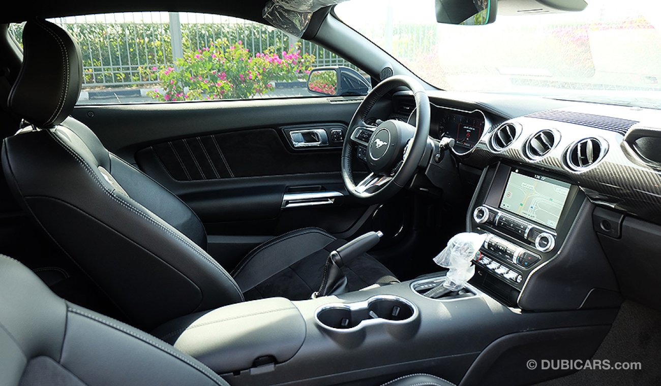 Ford Mustang 2019 GT Premium, 5.0 V8 GCC, w/3Yrs or 100K km WTY + 60K km SERV # Digital Cluster, Carbon Fiber