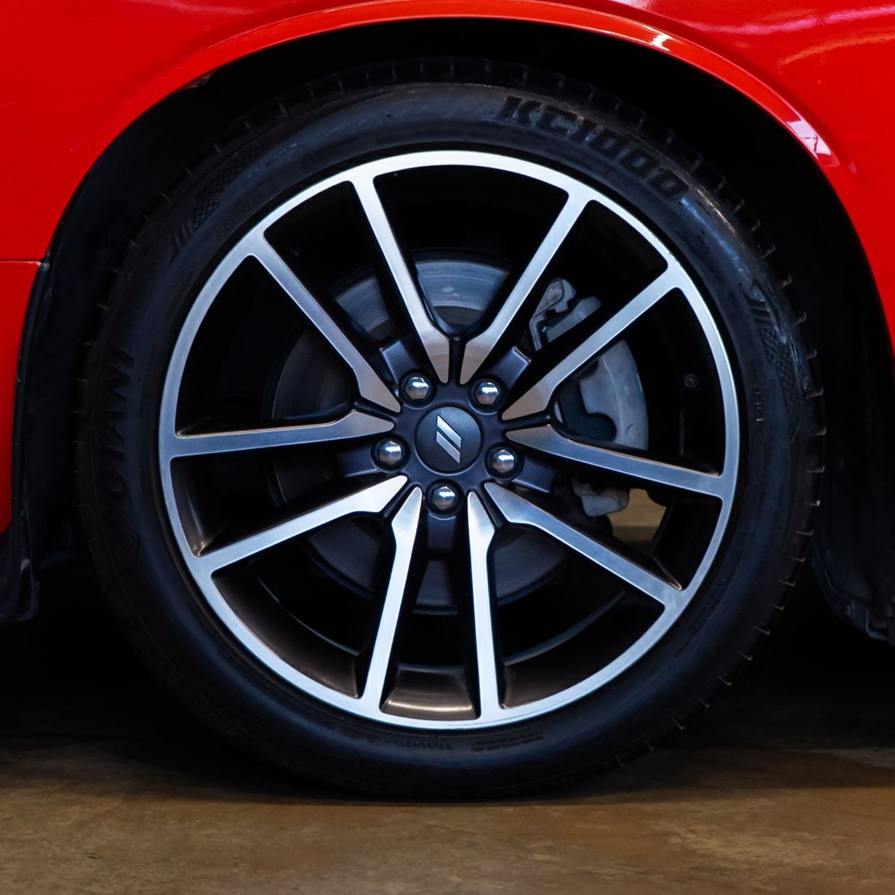 دودج تشالينجر R/T 5.7L (370 HP) AED 2,969  pm  • 0% Downpayment • Dodge Challenger R/T • 1 Year Warranty