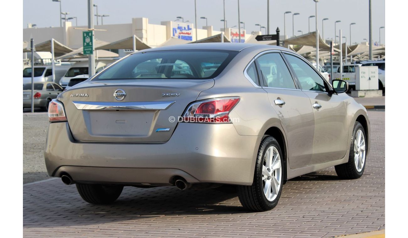 Nissan Altima Nissan Altima 2016 GCC in excellent condition without accidents, very clean from inside and outside