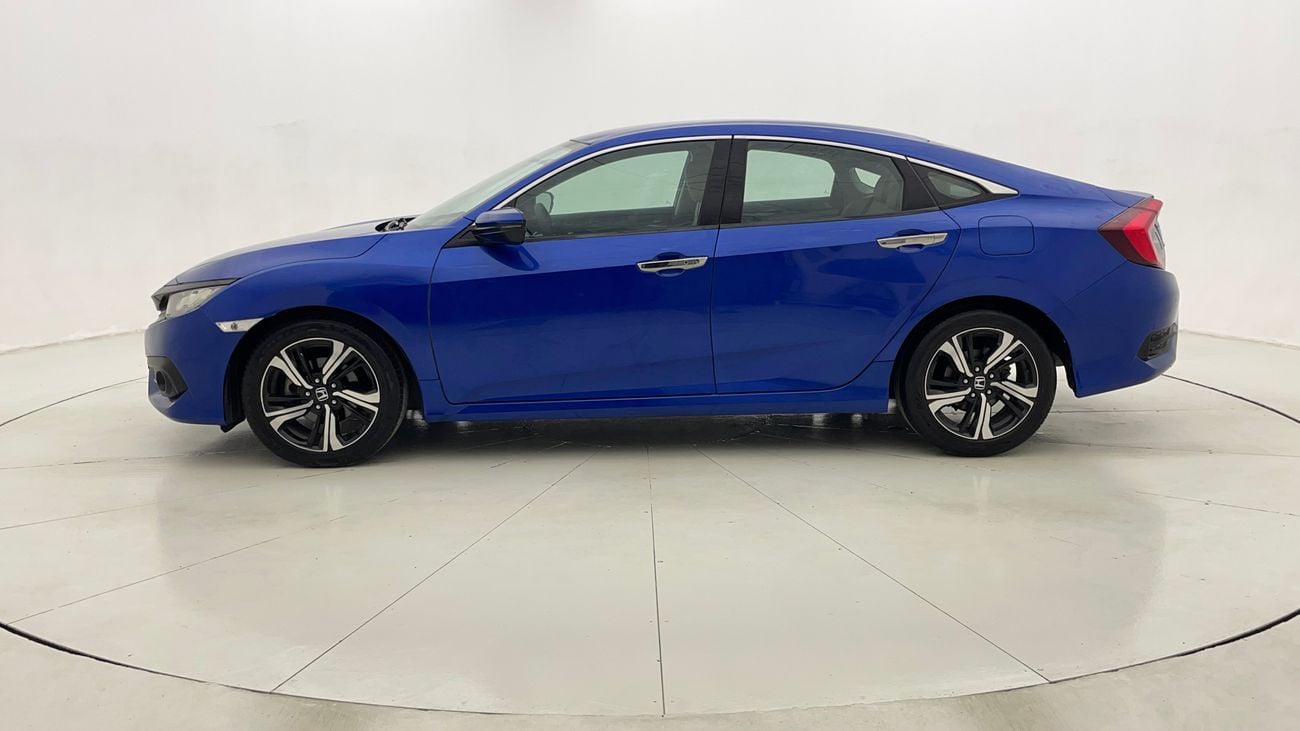 هوندا سيفيك LX SPORT 1.6 | بدون دفعة مقدمة | اختبار القيادة في المنزل