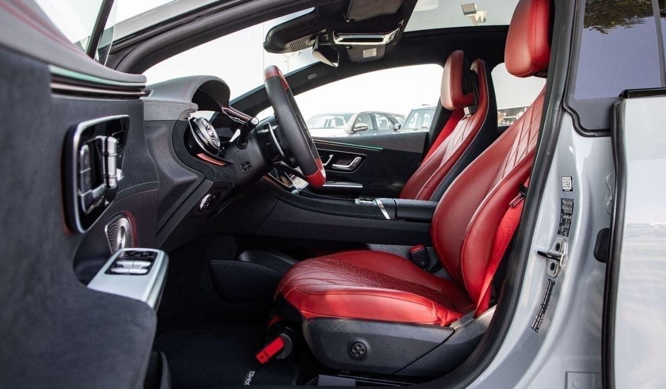 مرسيدس بنز EQE 43 AMG Electric Motors AWD | Night Package | 2023 | For Local Registration +10%