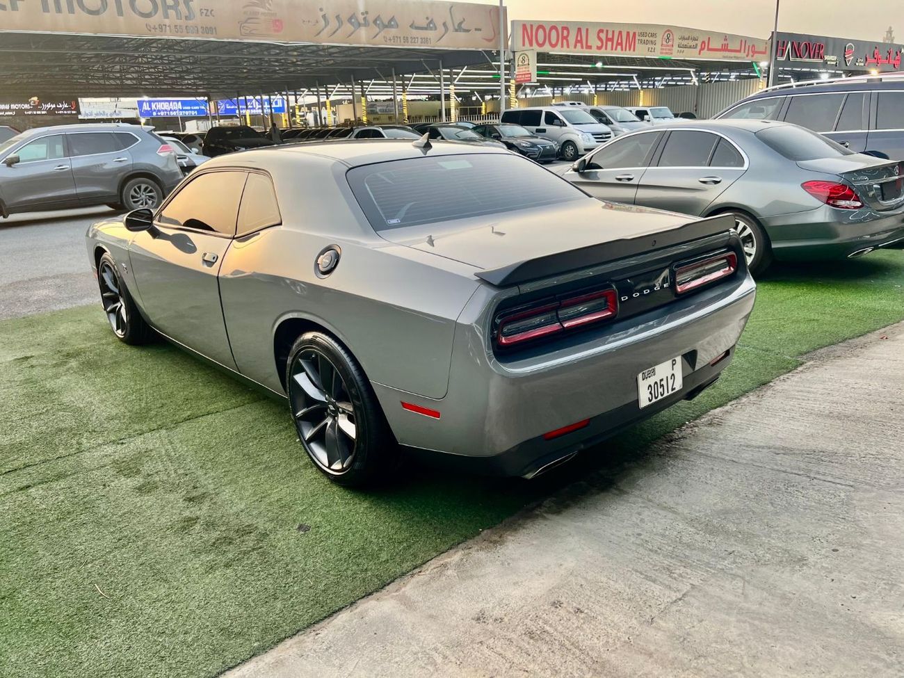 Dodge Challenger SRT8 392 Scat Pack Shaker 6.4L warranty one year bank financie available