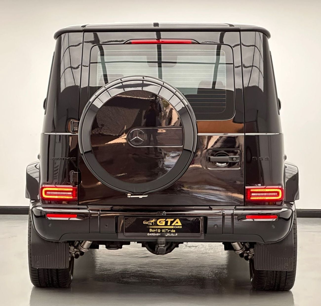 Mercedes-Benz G 63 AMG 2025 Mercedes-Benz G63 AMG Manufaktur Double Night Package, May/2027 Mercedes Warranty, GCC