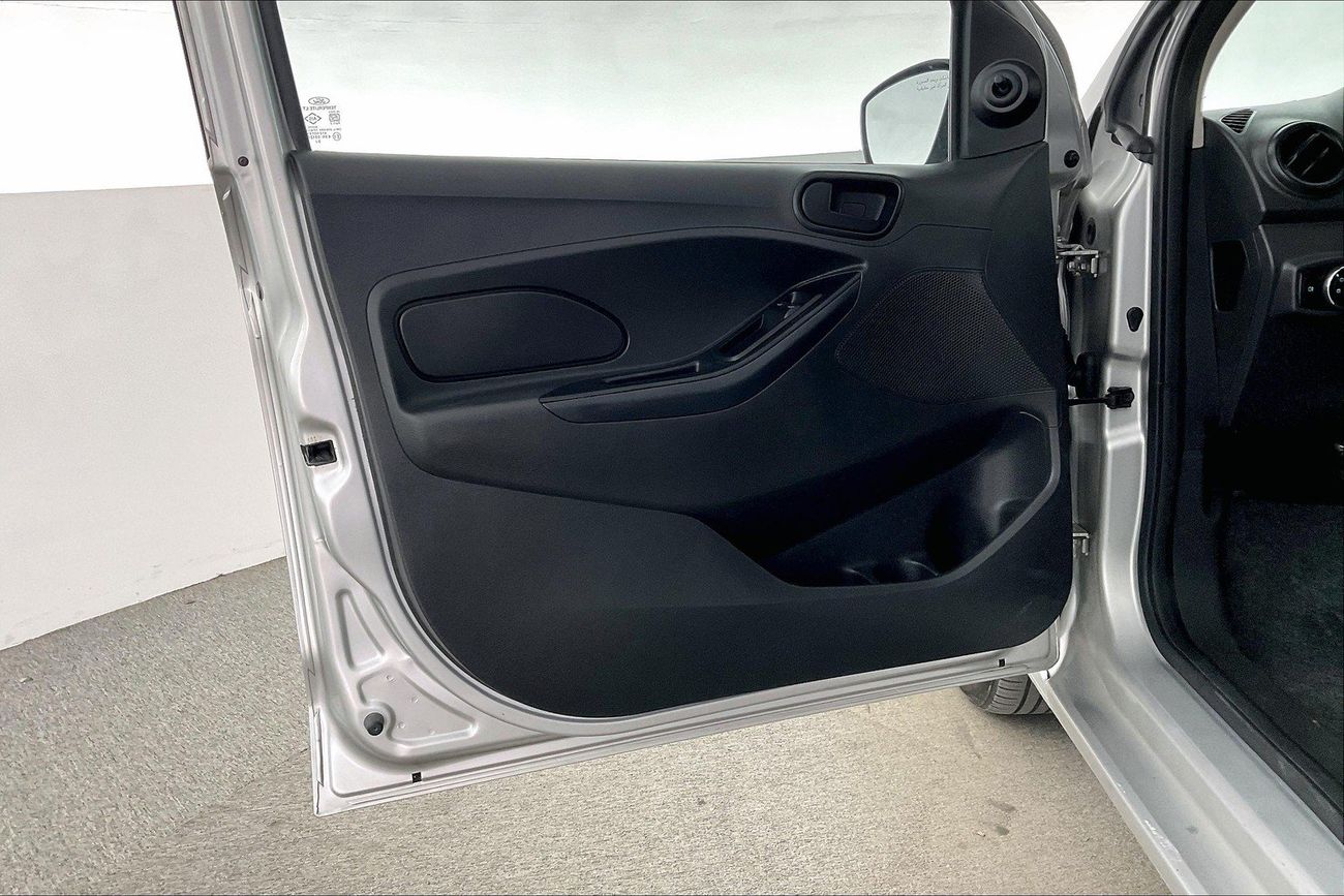 فورد فيجو Ambiente | شامل الضمان | 0 ﺪﻔﻋﺓ ﺃﻮﻟﻯ