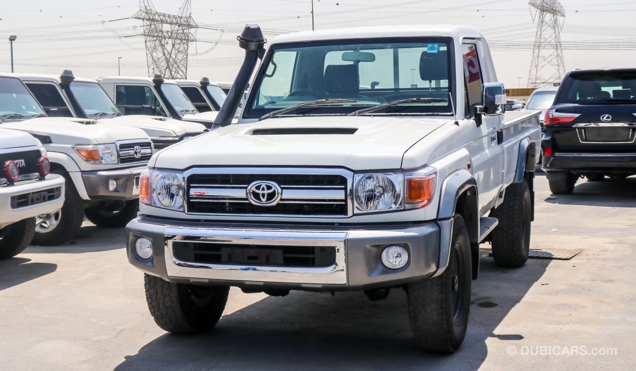 Toyota Land Cruiser Pick Up