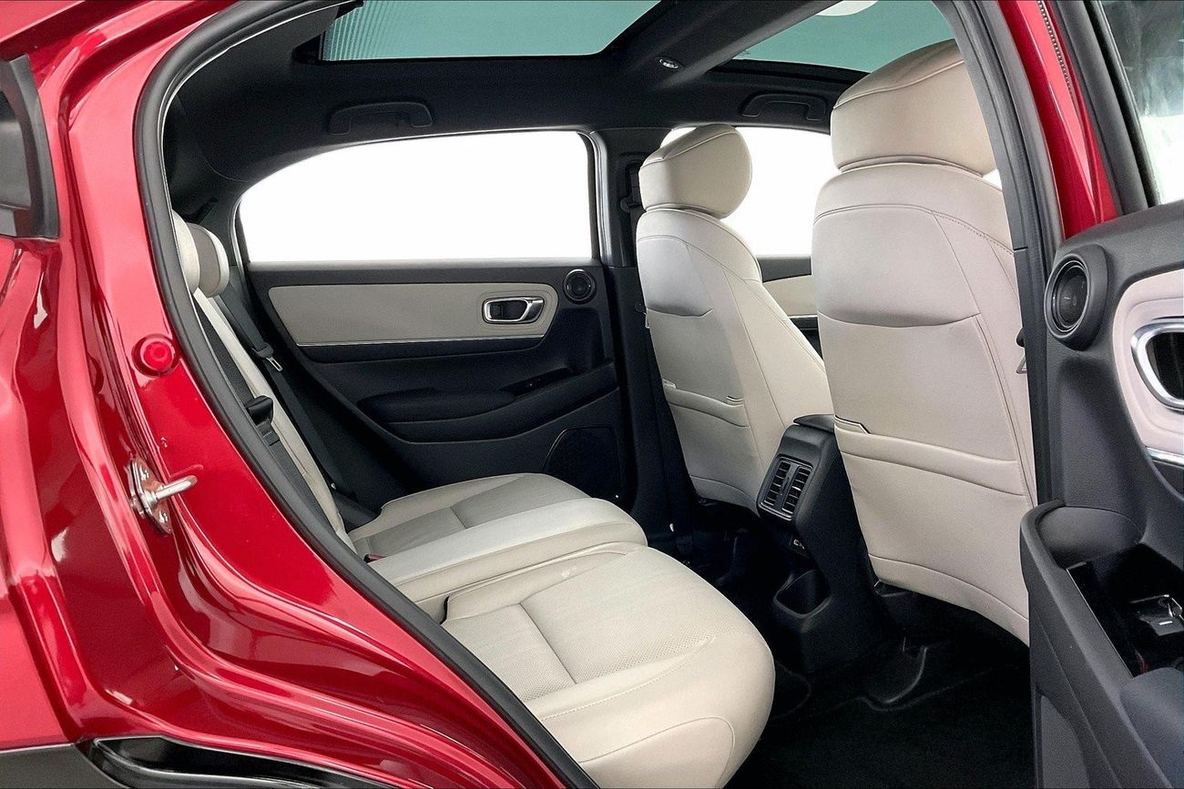 Mercedes-Benz C 200 Premium + (AMG Line) | 1 year free warranty | 0 Down Payment