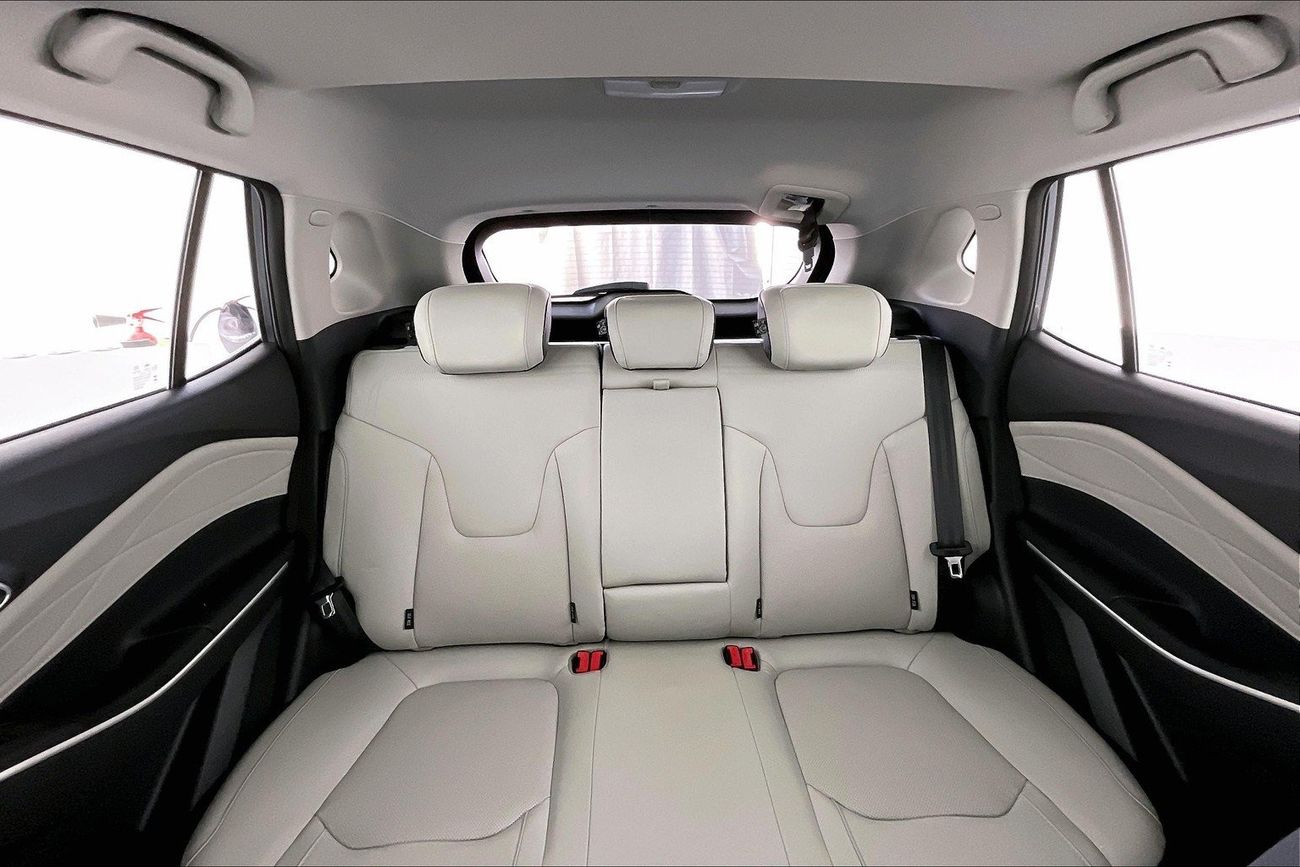 JAC JS4 Intelligent| 1 year free warranty | Exclusive Eid offer