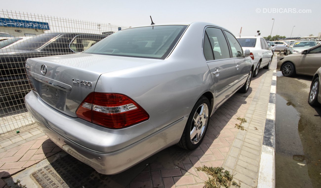 Lexus LS 430