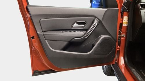 رينو داستر LE | شامل الضمان | 0 ﺪﻔﻋﺓ ﺃﻮﻟﻯ