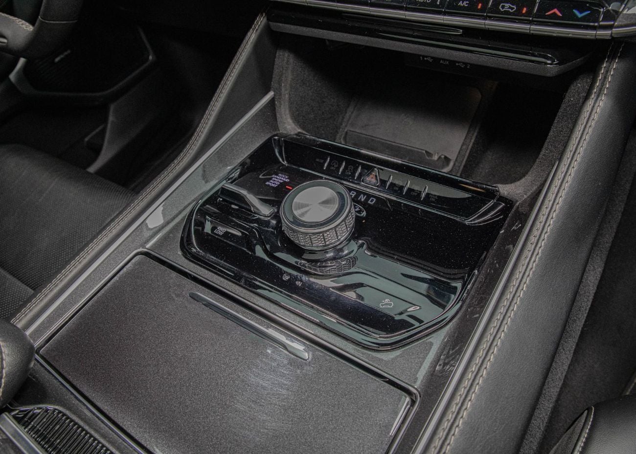 جيب جراند واجونير 3.0T 4WD