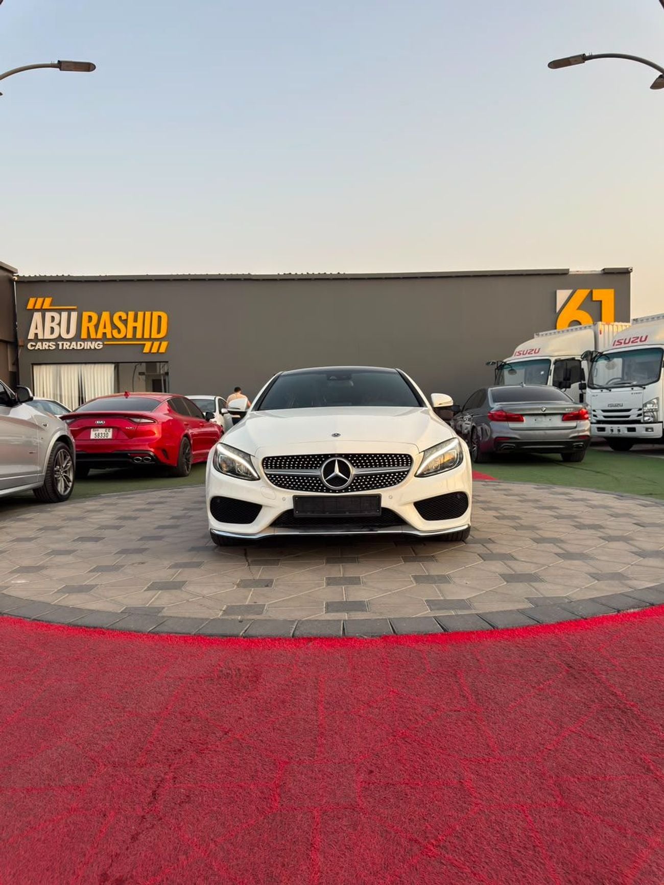 مرسيدس بنز C 200 كوبيه