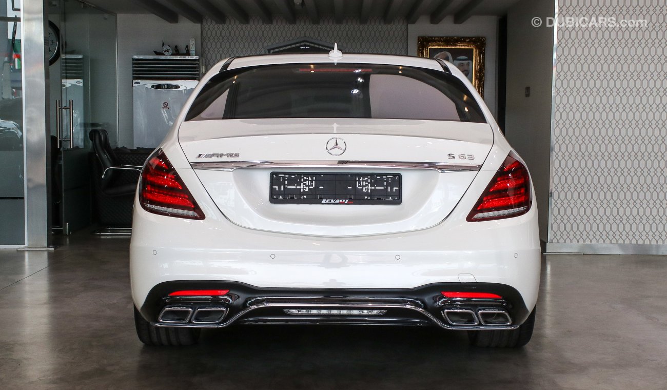 Mercedes-Benz S 63 AMG