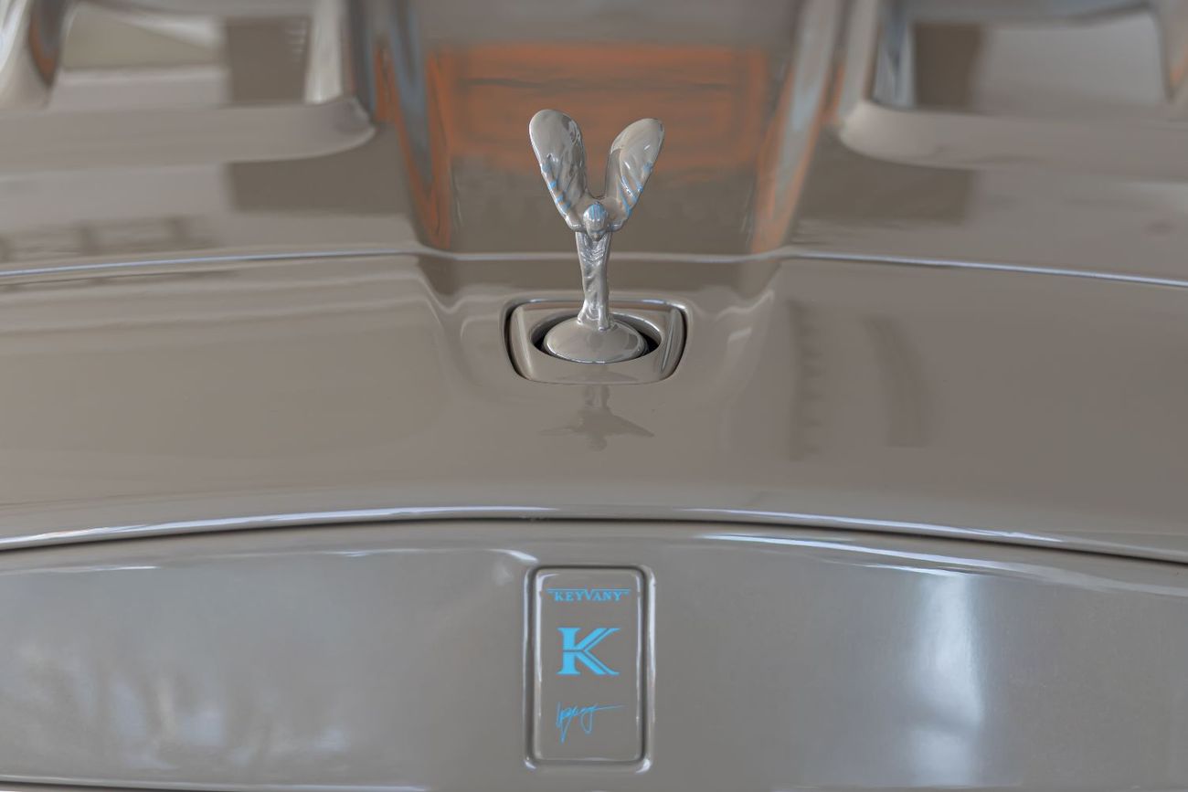 رولز رويس كولينان ROLLS ROYCE COLLINAN - 2025 - BY KEYVANY - 1 OF 1  PERFECT CONDITION - BLACK BADGE