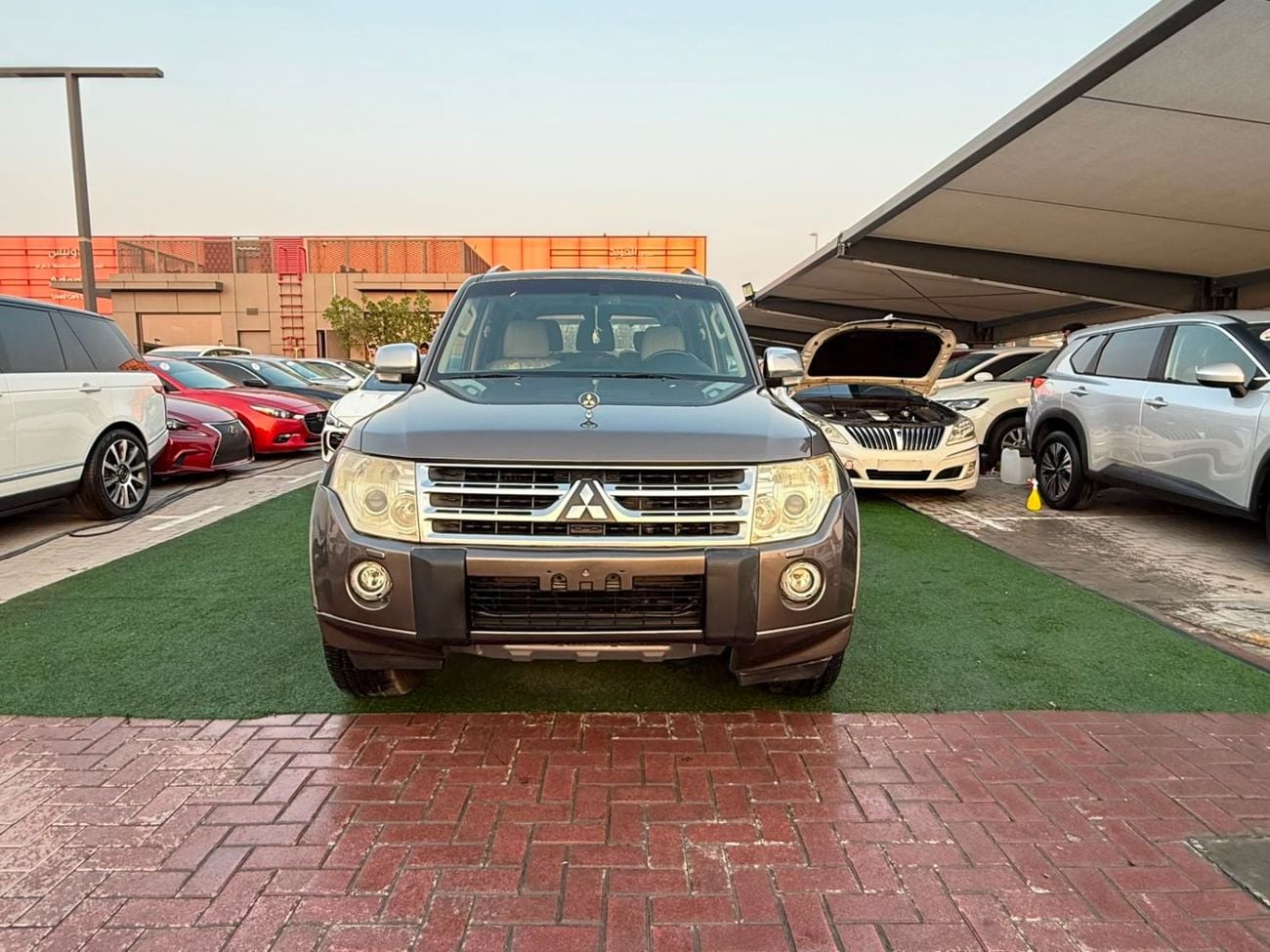 ميتسوبيشي باجيرو GLS HIGHLINE فول بانوراما مفتاحين وكاله