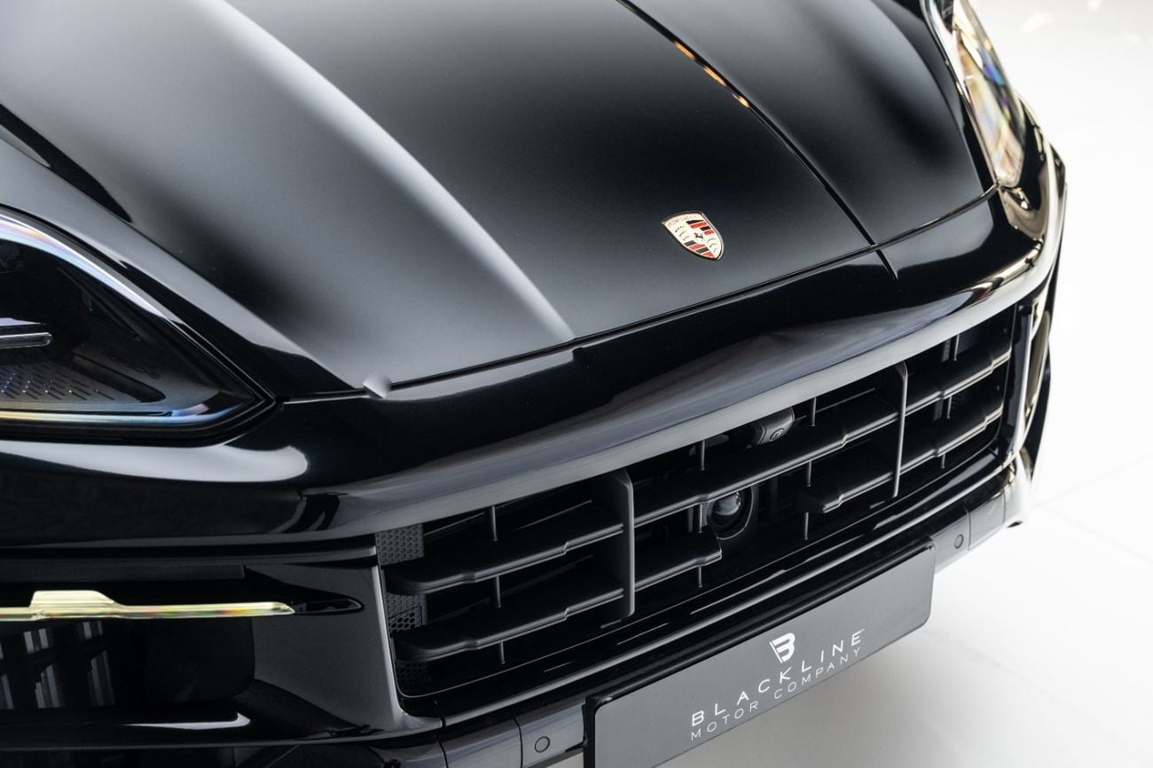Porsche Cayenne STANDARD BUY NOW, PAY LATER | THE BLACKLINE STANDARD | 2027 Porsche Warranty, Low KM's, GCC