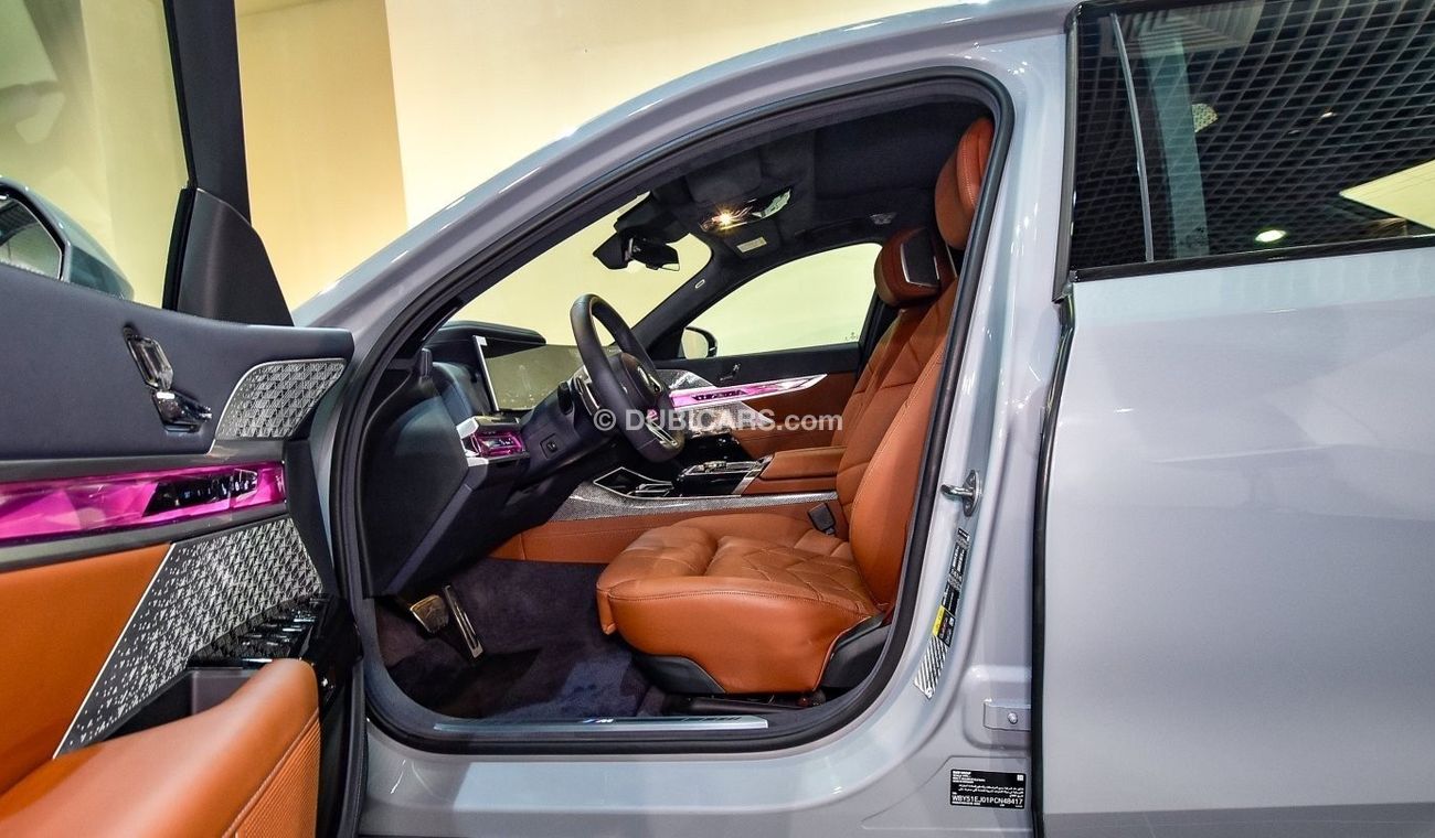 بي أم دبليو i7 XDRIVE 60