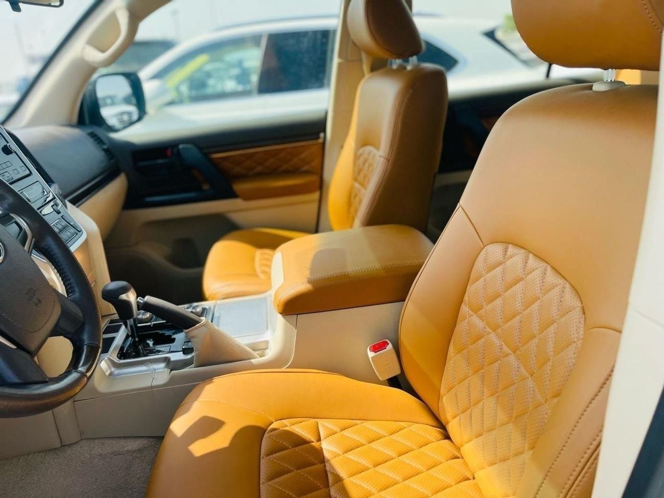 تويوتا لاند كروزر GXR4 3.3L Toyota landcuriser GXR V8 2021 Full option