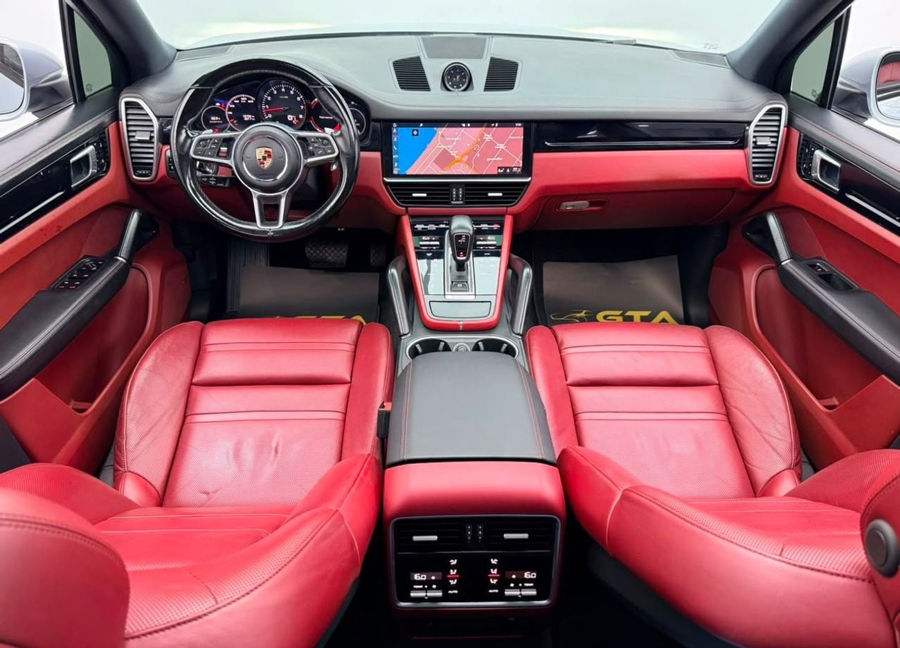Porsche Cayenne 2019 Porsche Cayenne, Warranty, Full Porsche Service History, Fully Loaded, GCC