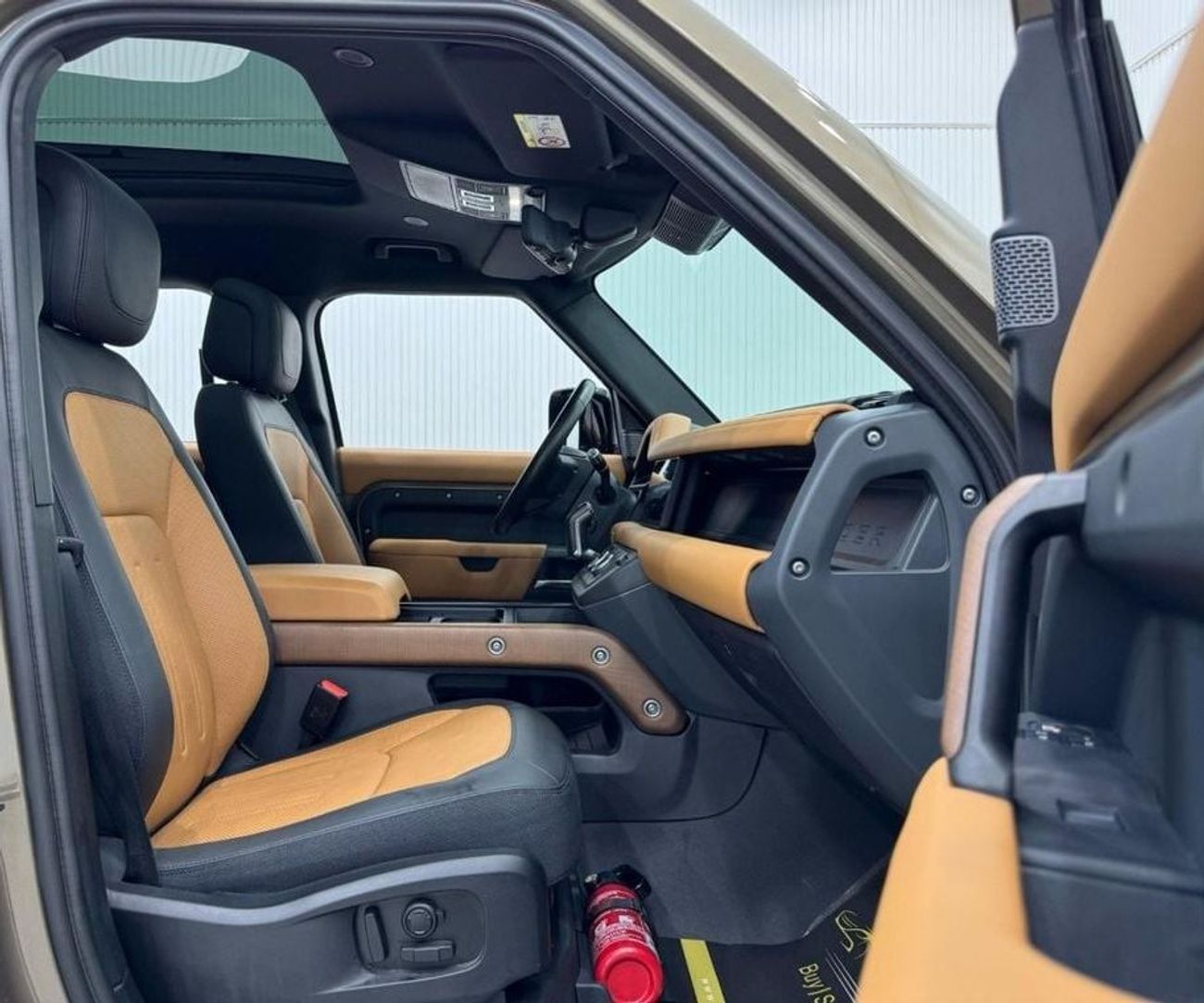 Land Rover Defender 110 X P400 3.0L 2022 Defender 110 X P400, Agency Warranty  Service Pack 11/26, Full Service History,