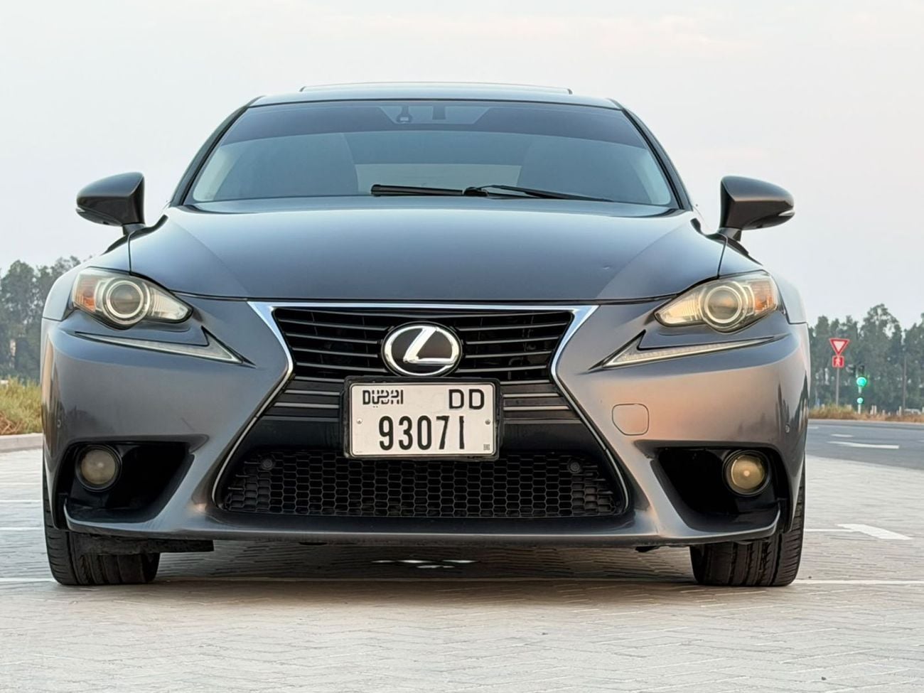 Lexus IS250 PRESTIGE Gulf specification, full option, sunroof