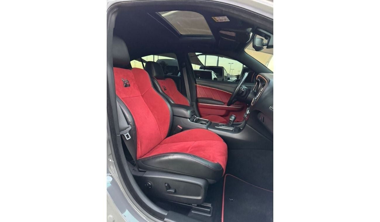 Dodge Charger DODGE CHARGER SCAT PACK GCC 2019 FULL OPTION ORIGINAL PAINT PERFECT CONDITION