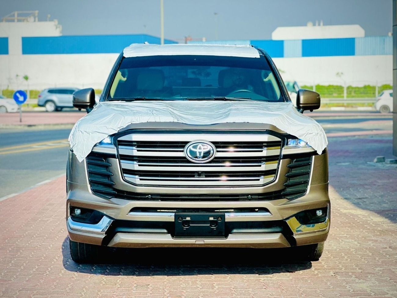 تويوتا لاند كروزر 2016 Model Facelift to Lc300 2025 Shape Exterior and Interior Both Full Complete Upgraded with Dashb