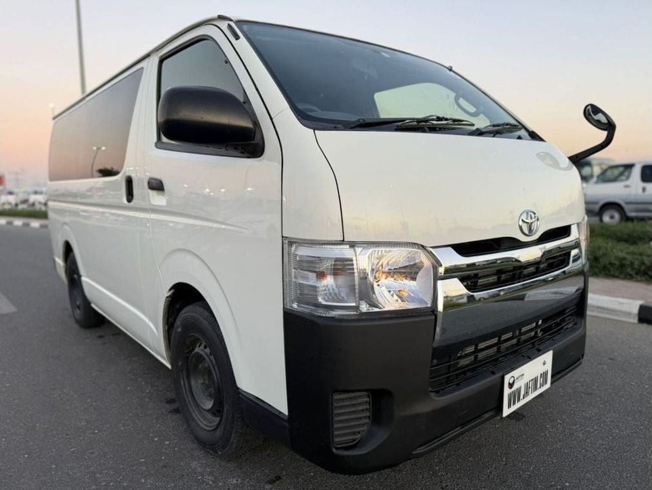 Toyota Hiace PREMIUM CONDITION | 2.8L DIESEL ENGINE | 2019 | RHD