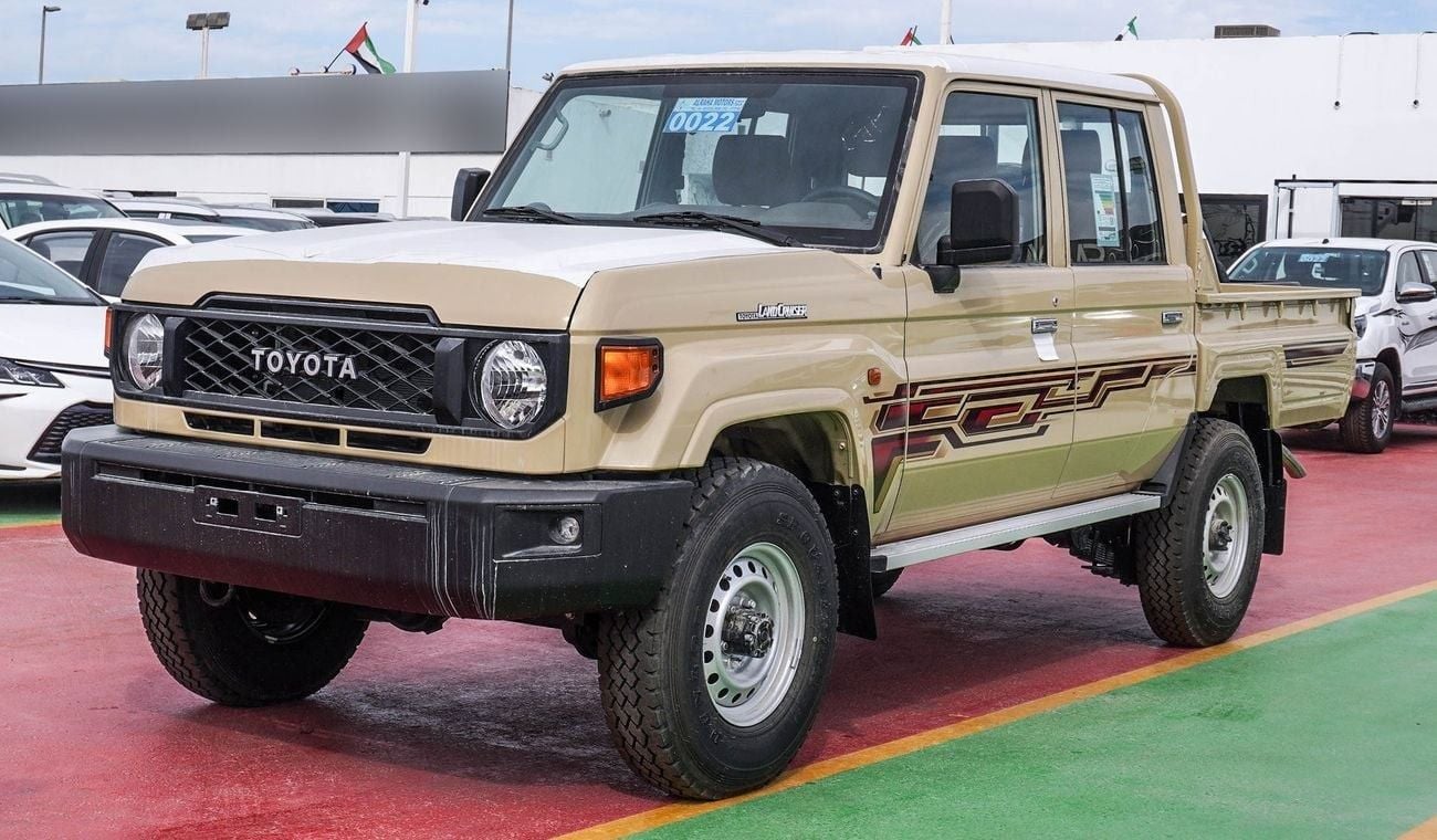 Toyota Land Cruiser Pick Up 4.0L V6 Double Cabin M/T